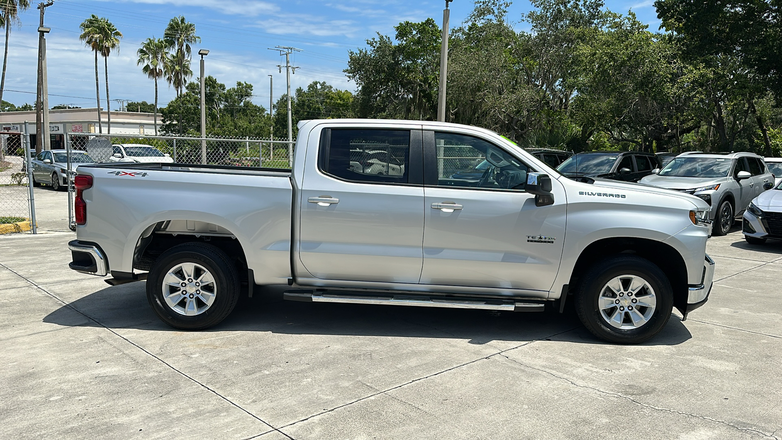 2021 Chevrolet Silverado 1500 LT 9