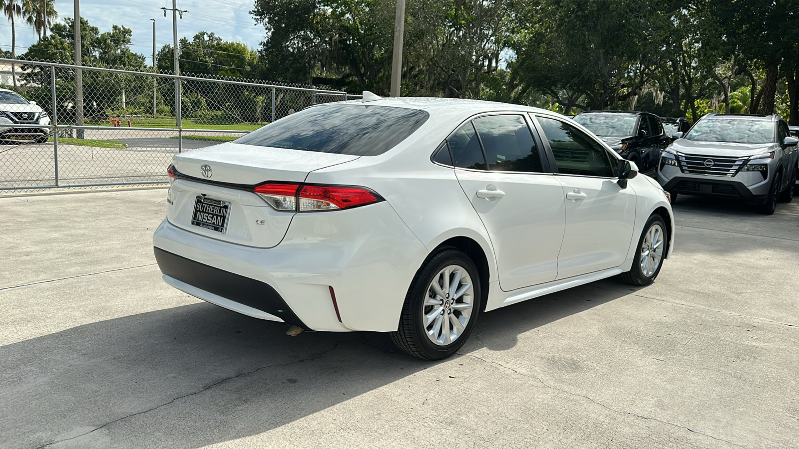 2021 Toyota Corolla LE 8