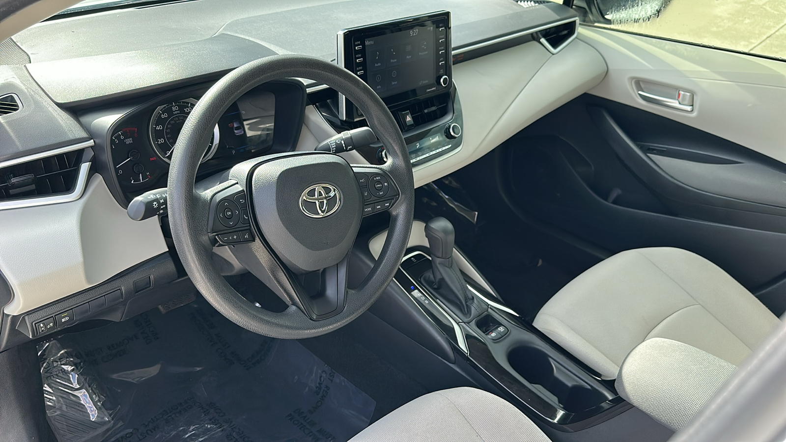 2021 Toyota Corolla LE 13