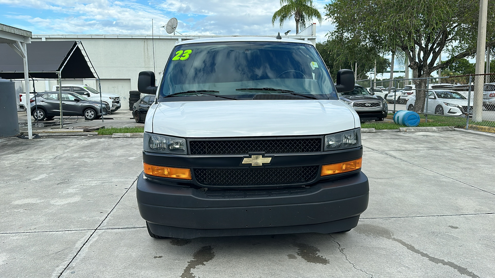 2023 Chevrolet Express Cargo Van Work Van 2