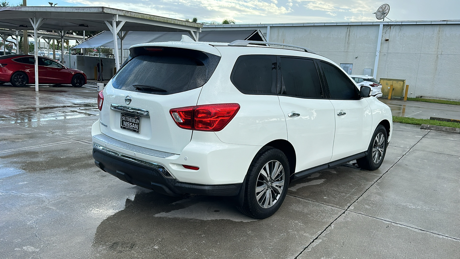 2020 Nissan Pathfinder S 8