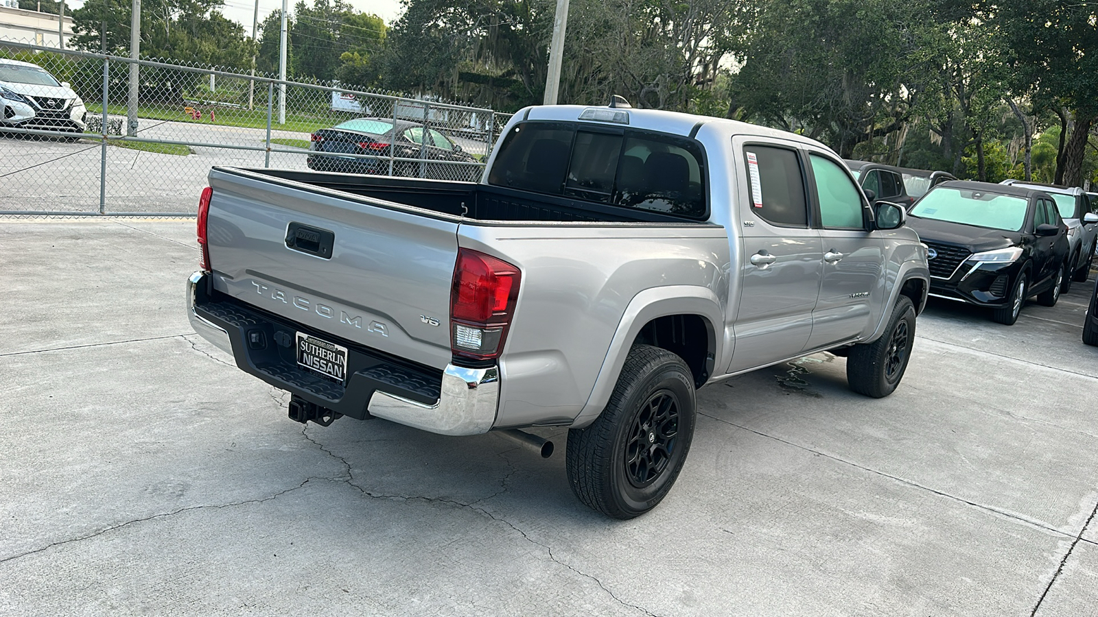 2021 Toyota Tacoma 2WD SR5 8