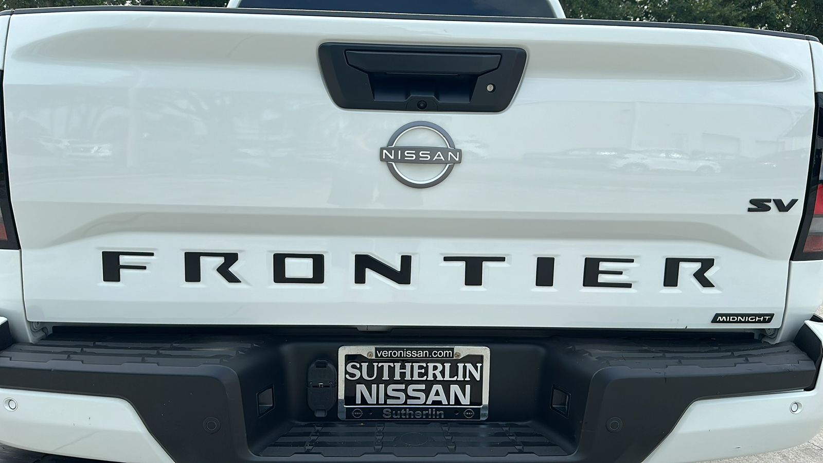 2023 Nissan Frontier SV 10