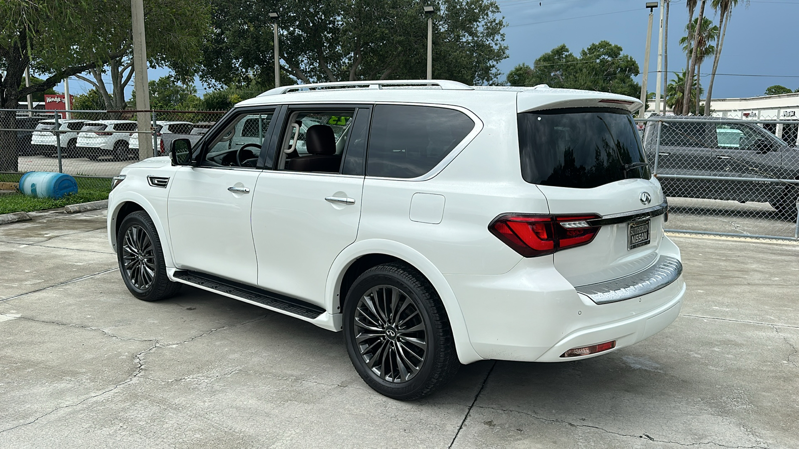 2023 INFINITI QX80 PREMIUM SELECT 6