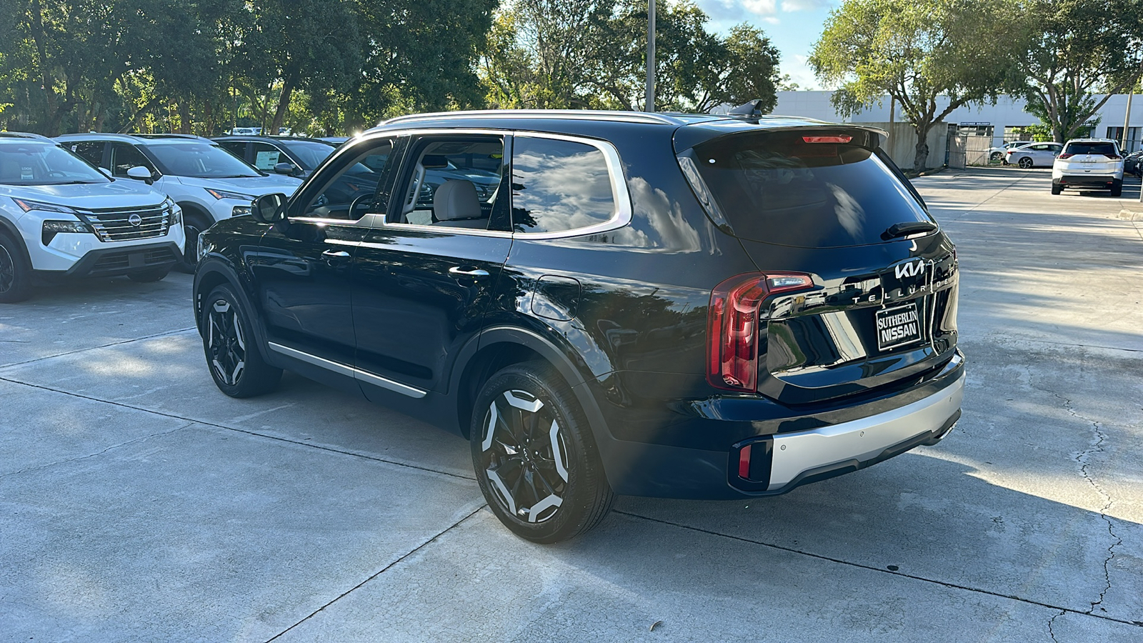 2023 Kia Telluride S 6