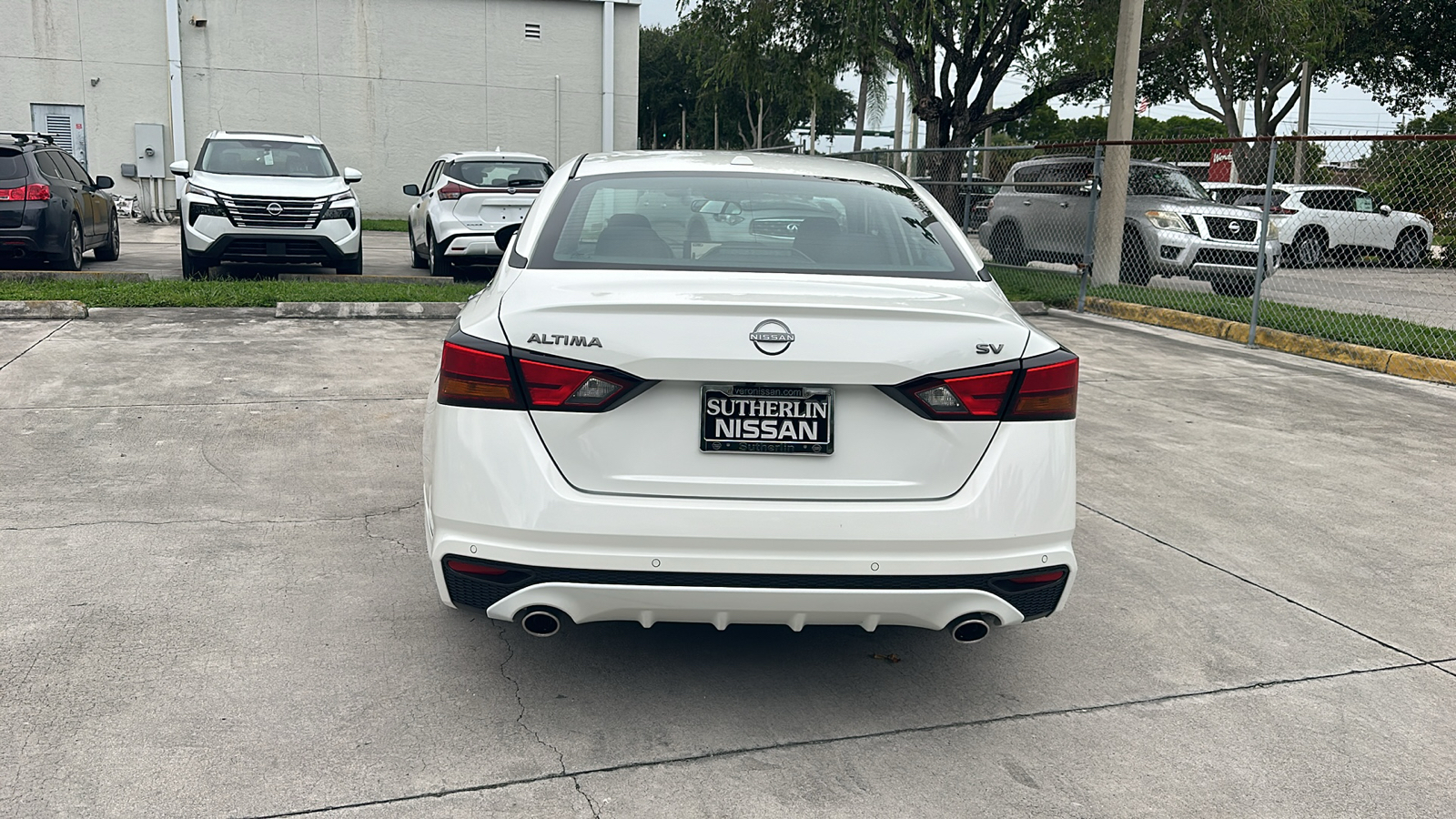 2024 Nissan Altima 2.5 SV 7