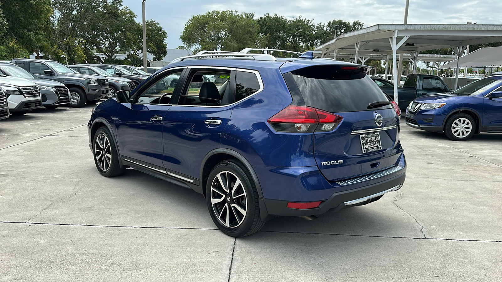 2018 Nissan Rogue SL 6