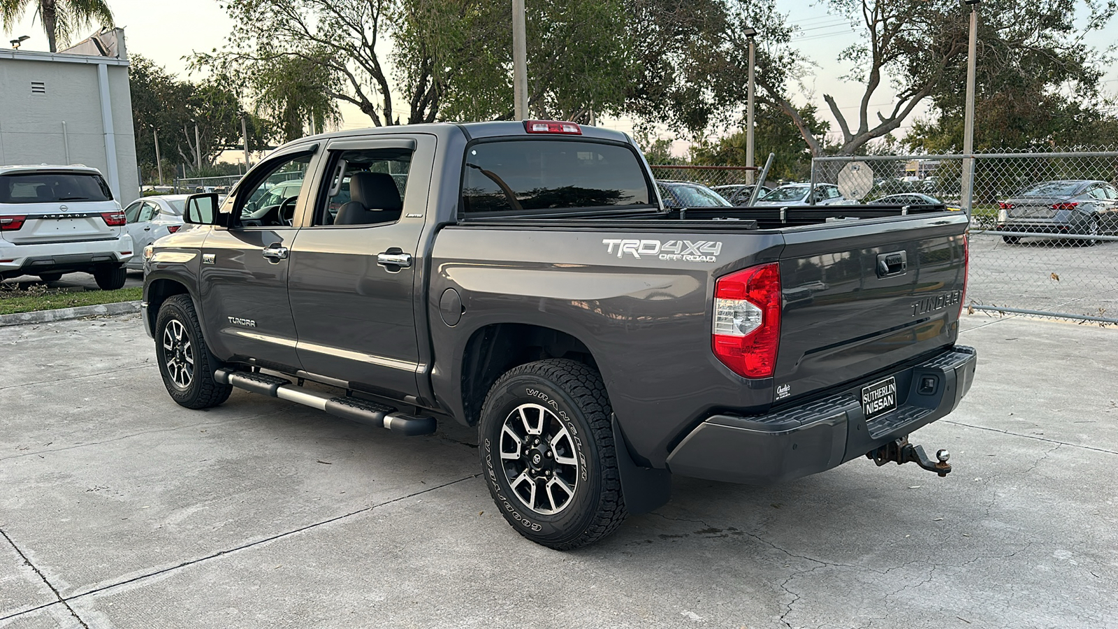 2018 Toyota Tundra 4WD Platinum 6