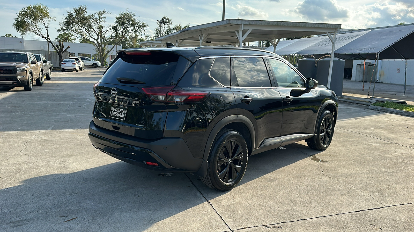 2023 Nissan Rogue SV 8