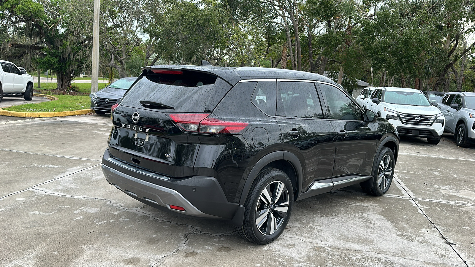 2022 Nissan Rogue SL 7