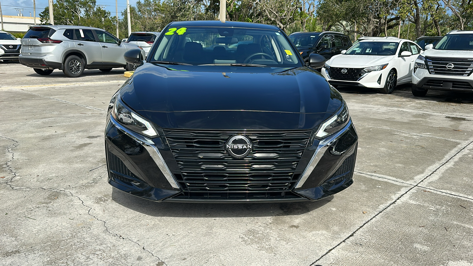 2024 Nissan Altima 2.5 SV 2