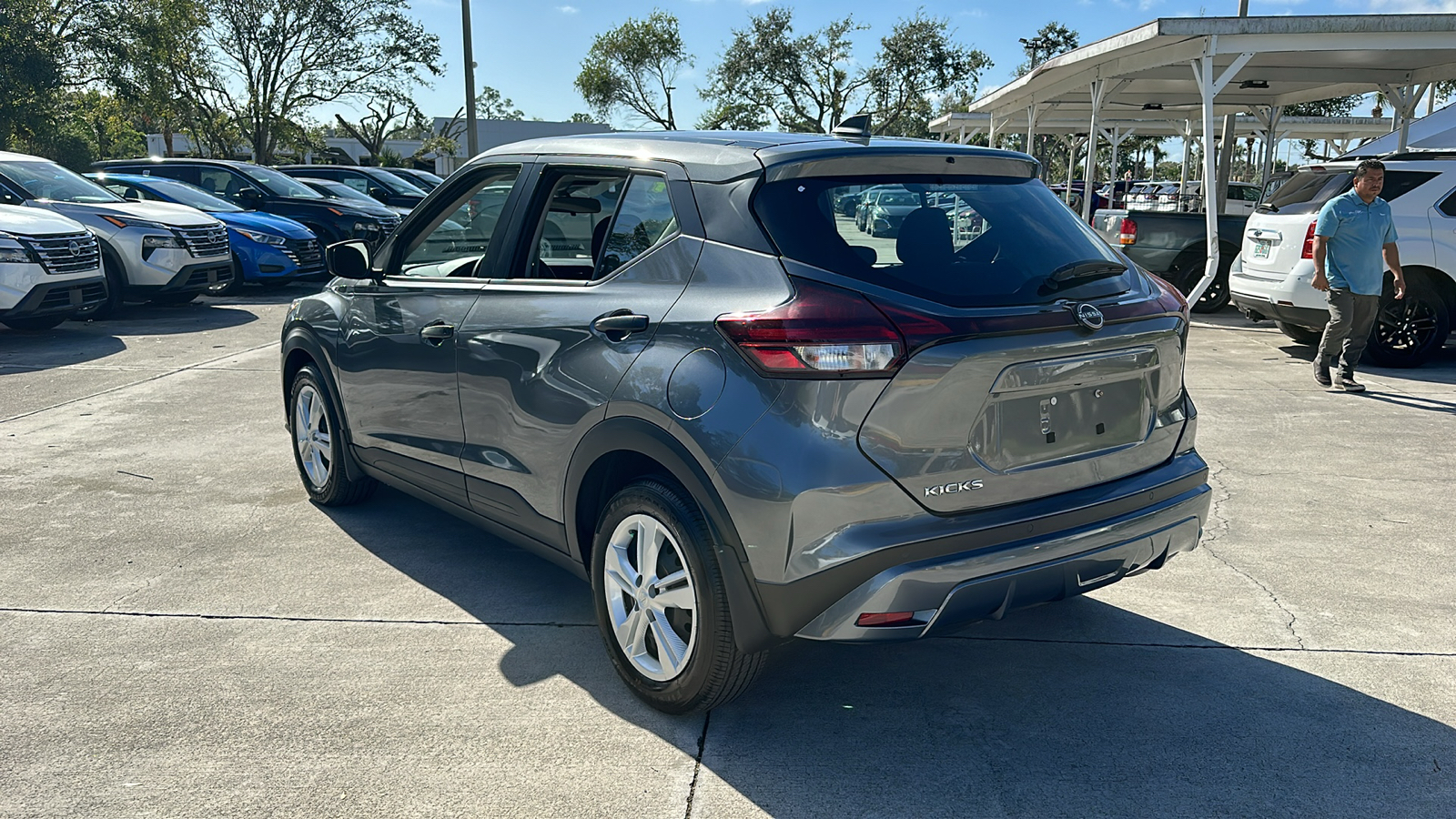 2024 Nissan Kicks S 5