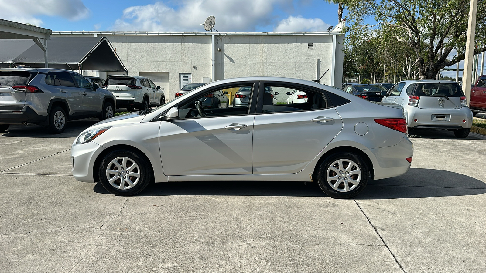 2014 Hyundai Accent GLS 4