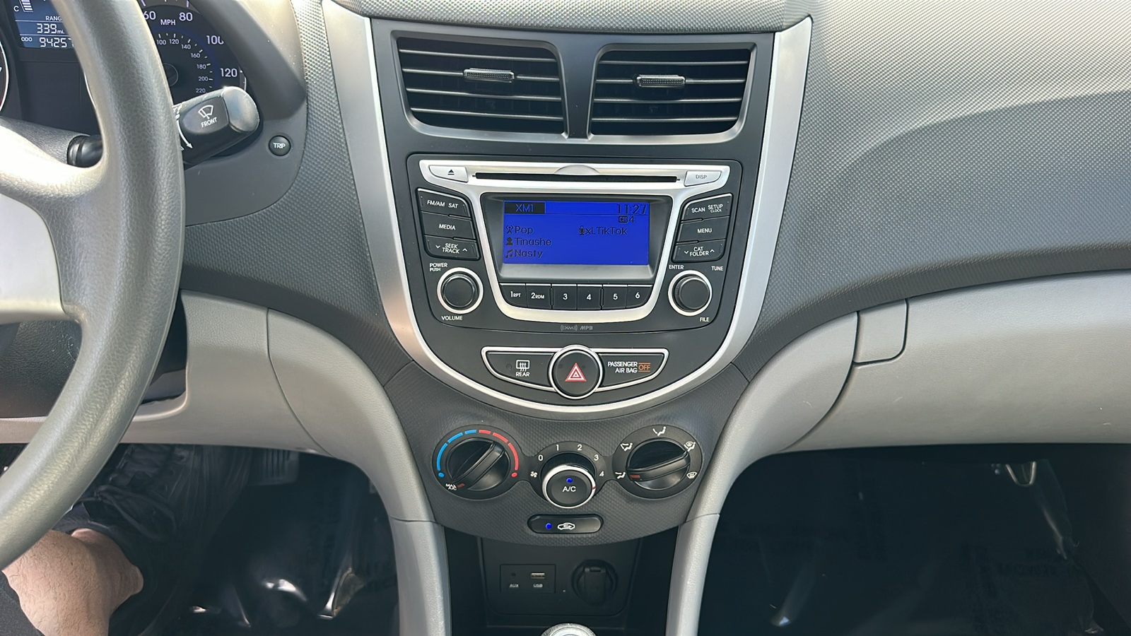 2014 Hyundai Accent GLS 19