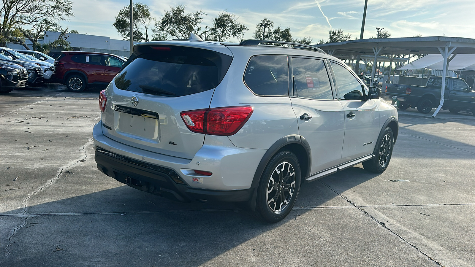 2020 Nissan Pathfinder SL 7