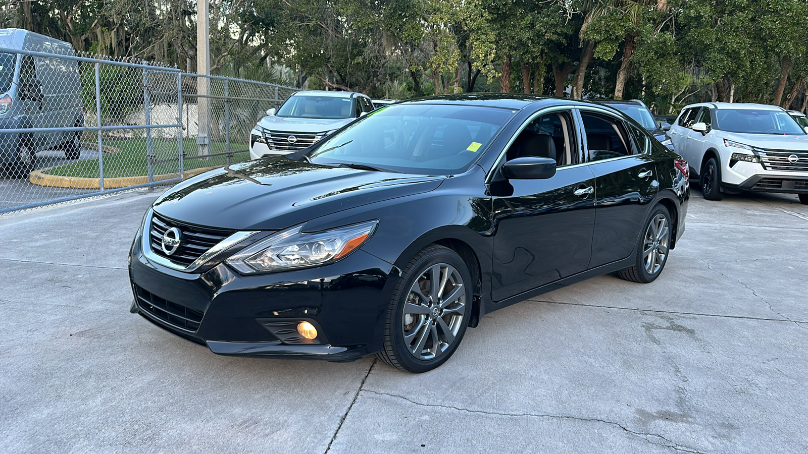 2018 Nissan Altima 2.5 SR 4