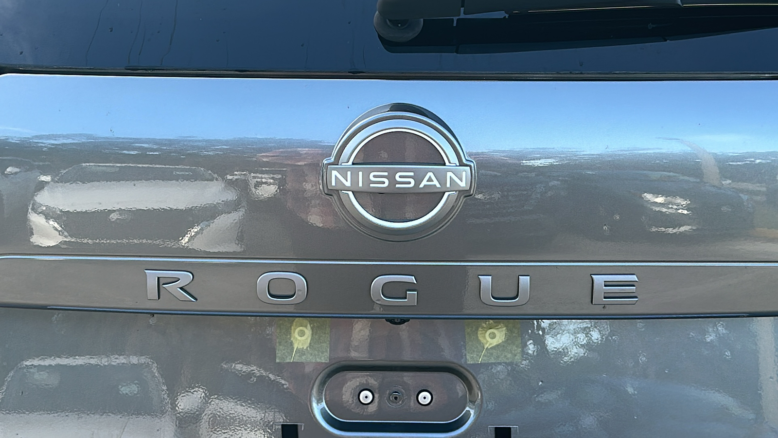 2025 Nissan Rogue Platinum 9