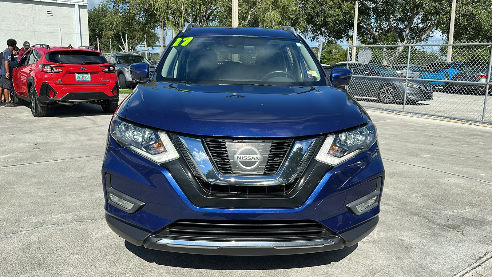 2017 Nissan Rogue SL 2