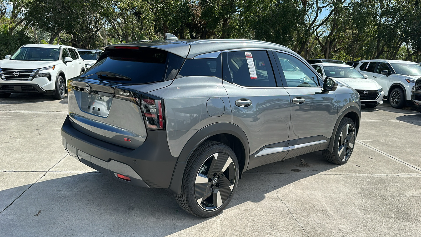 2025 Nissan Kicks SR 7