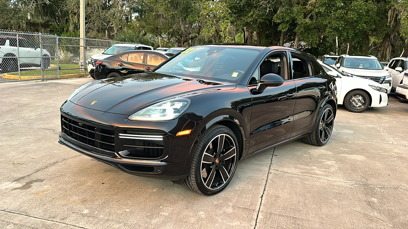 2022 Porsche Cayenne Turbo 4