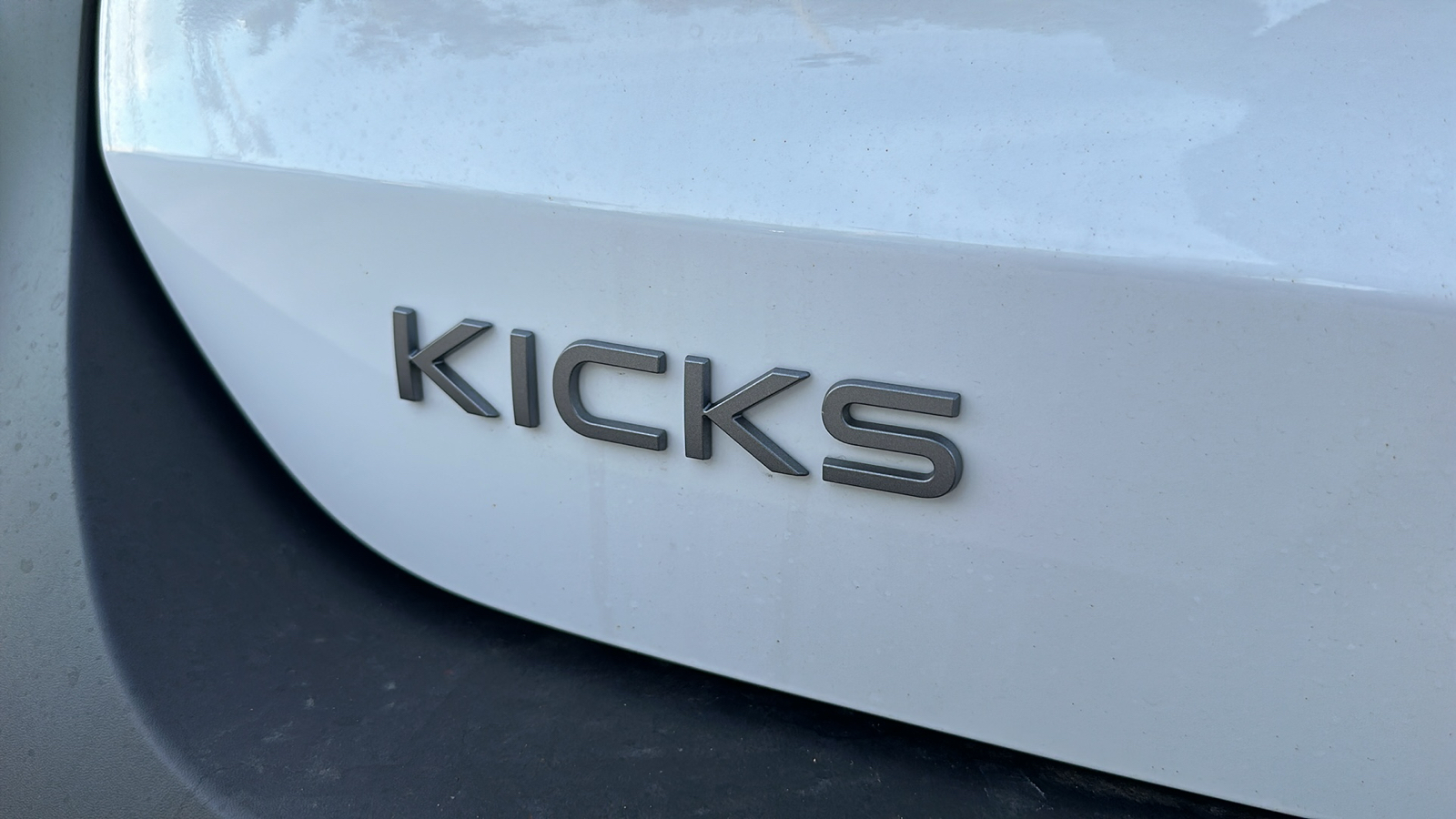 2025 Nissan Kicks SV 9