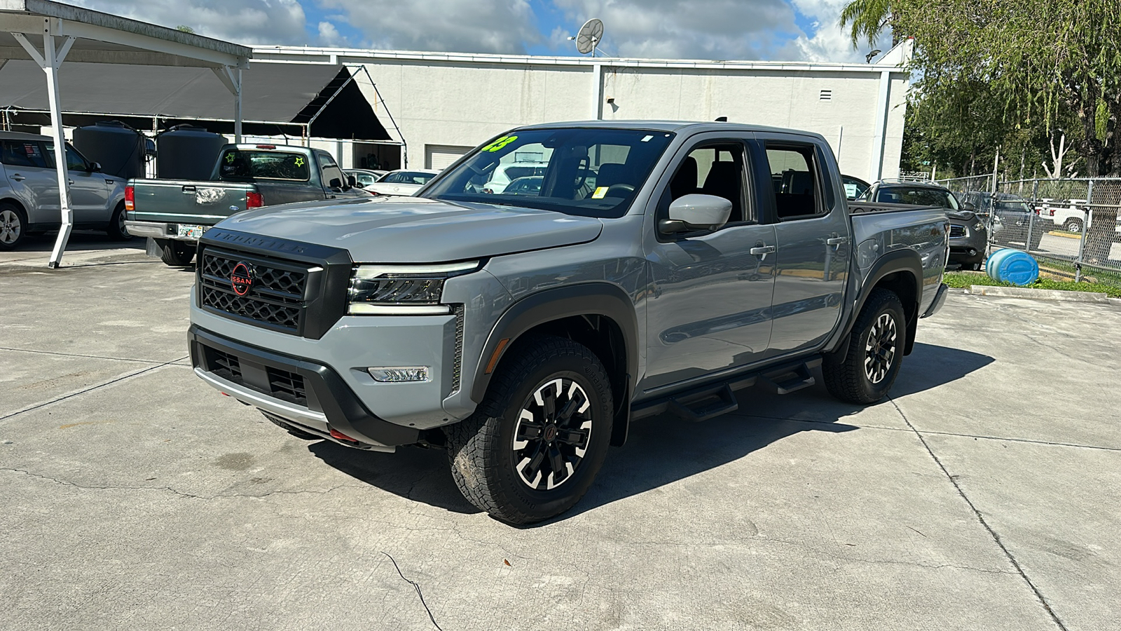 2023 Nissan Frontier PRO-4X 4