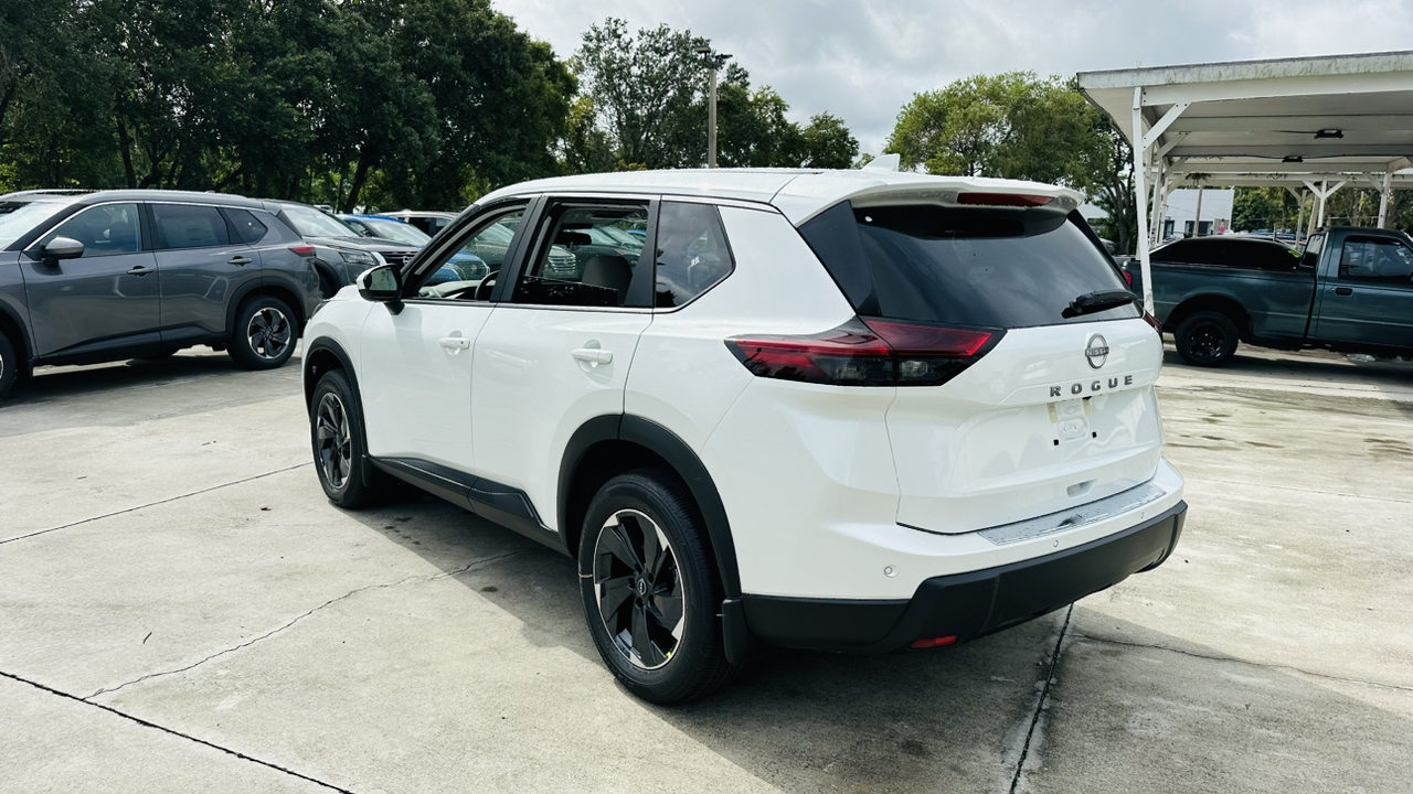 2025 Nissan Rogue SV 5