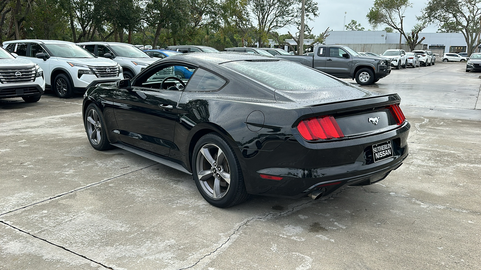 2017 Ford Mustang EcoBoost 5