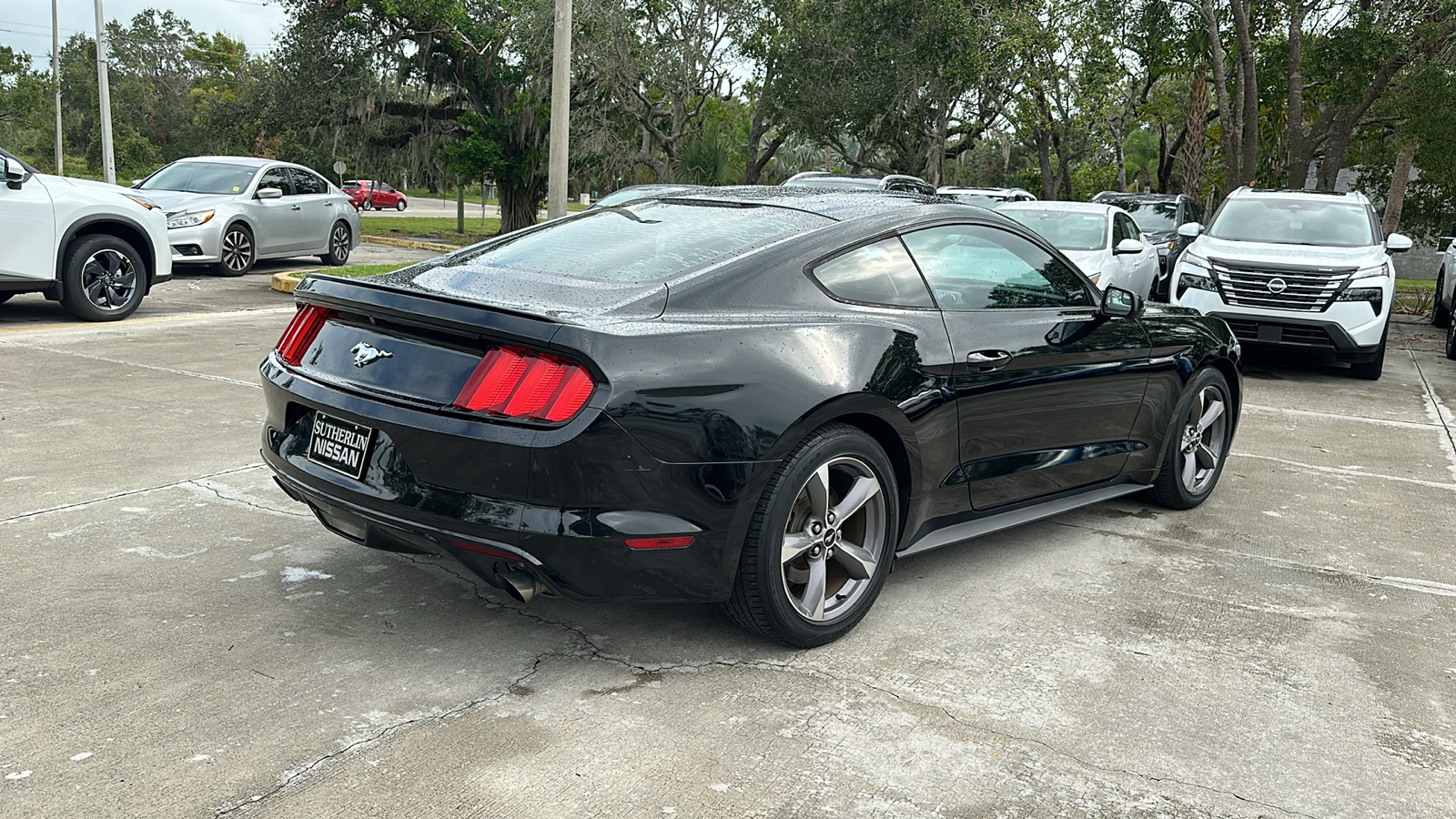 2017 Ford Mustang EcoBoost 7