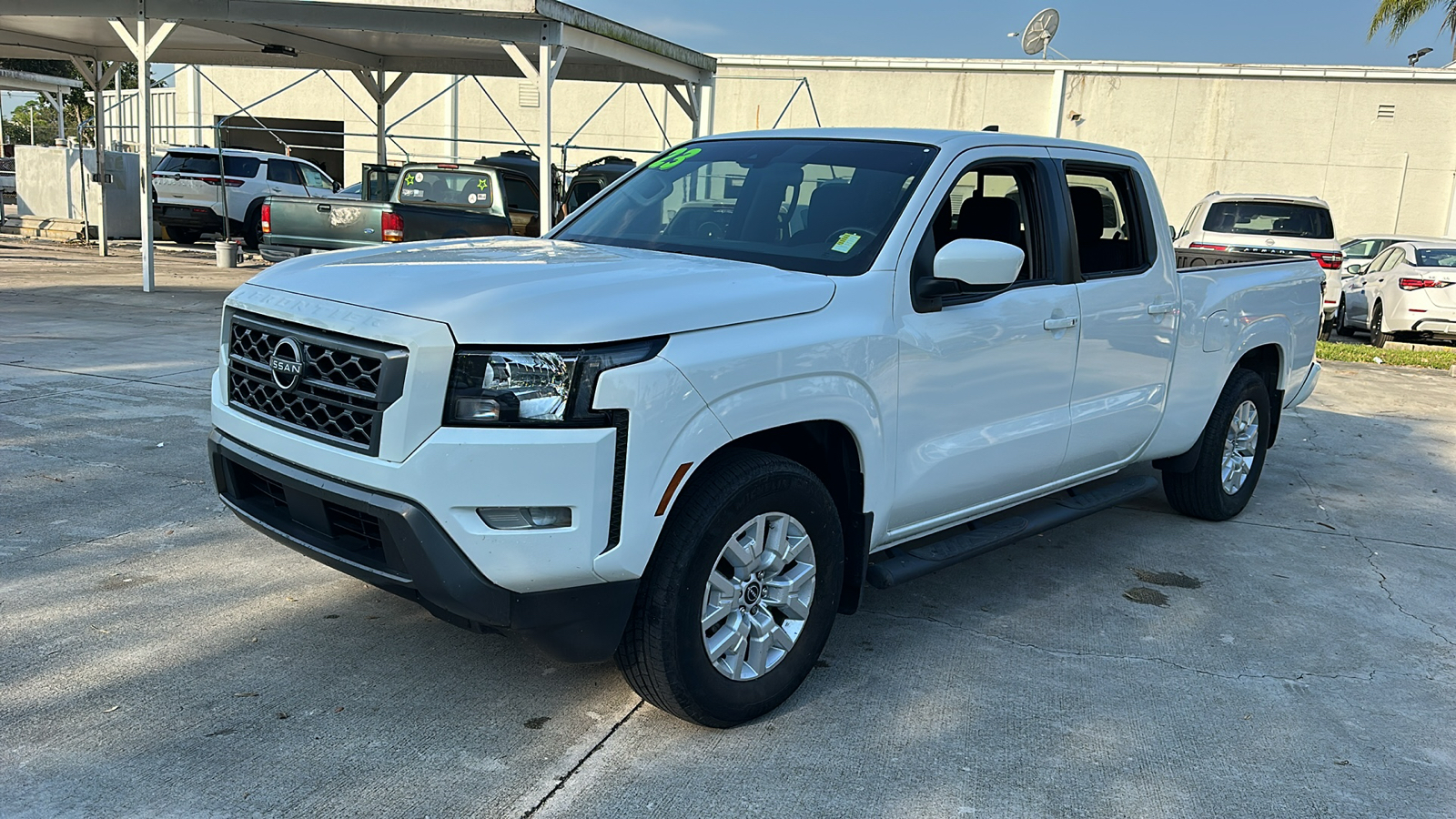 2023 Nissan Frontier SV 3