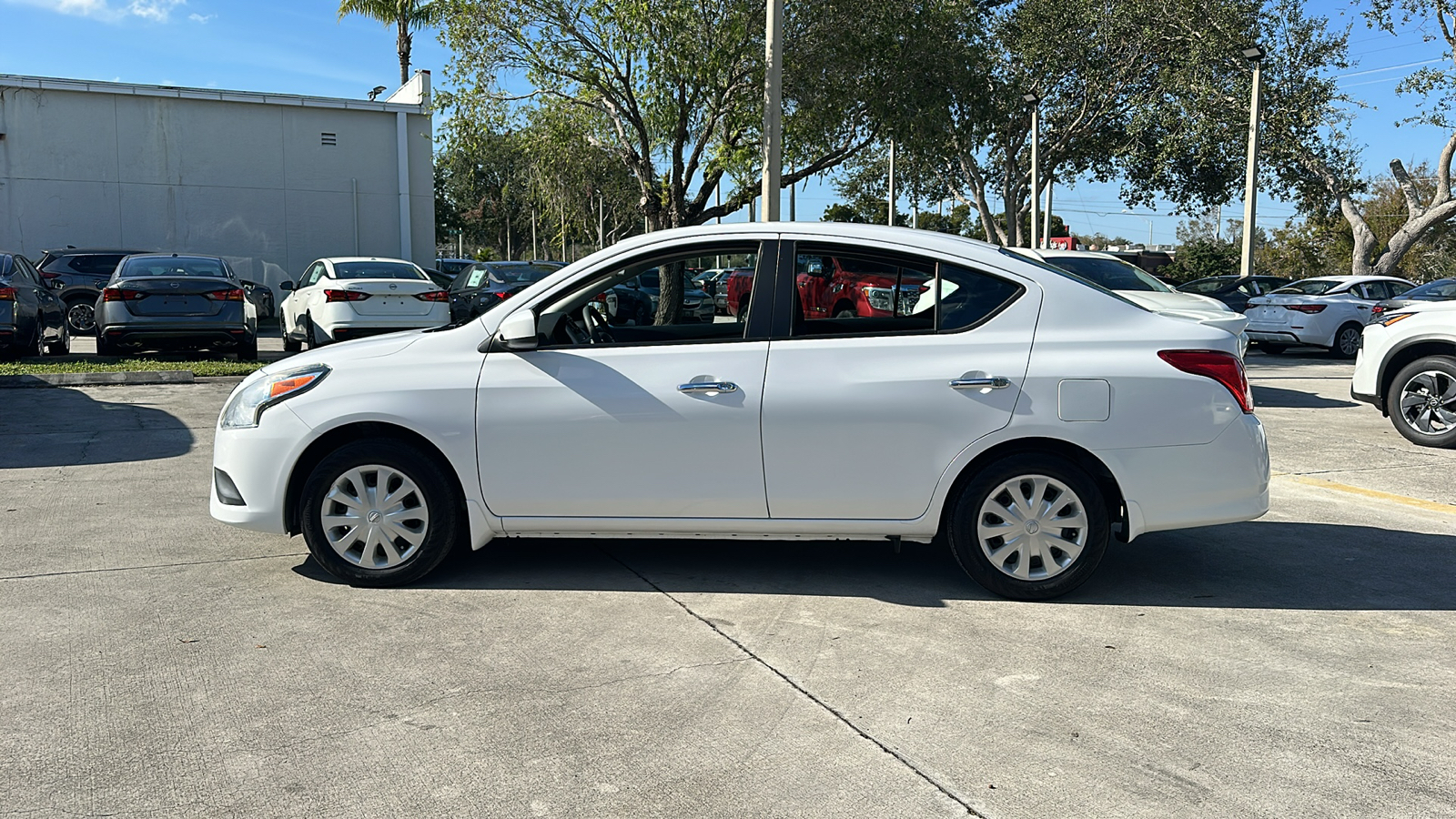 2018 Nissan Versa S 4