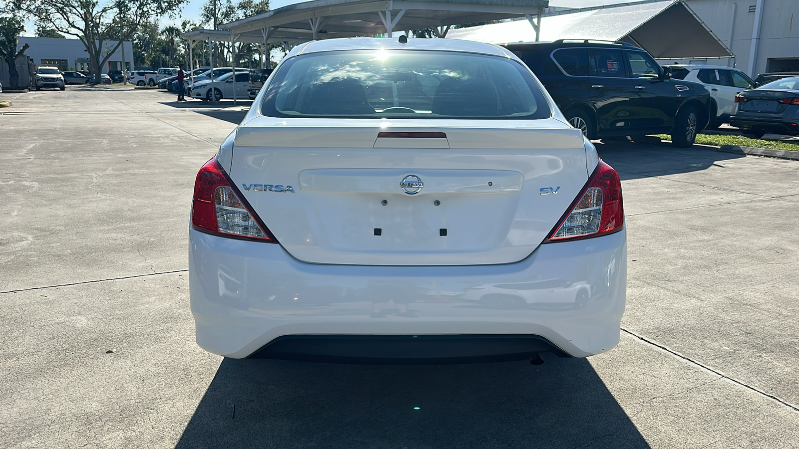 2018 Nissan Versa S 6