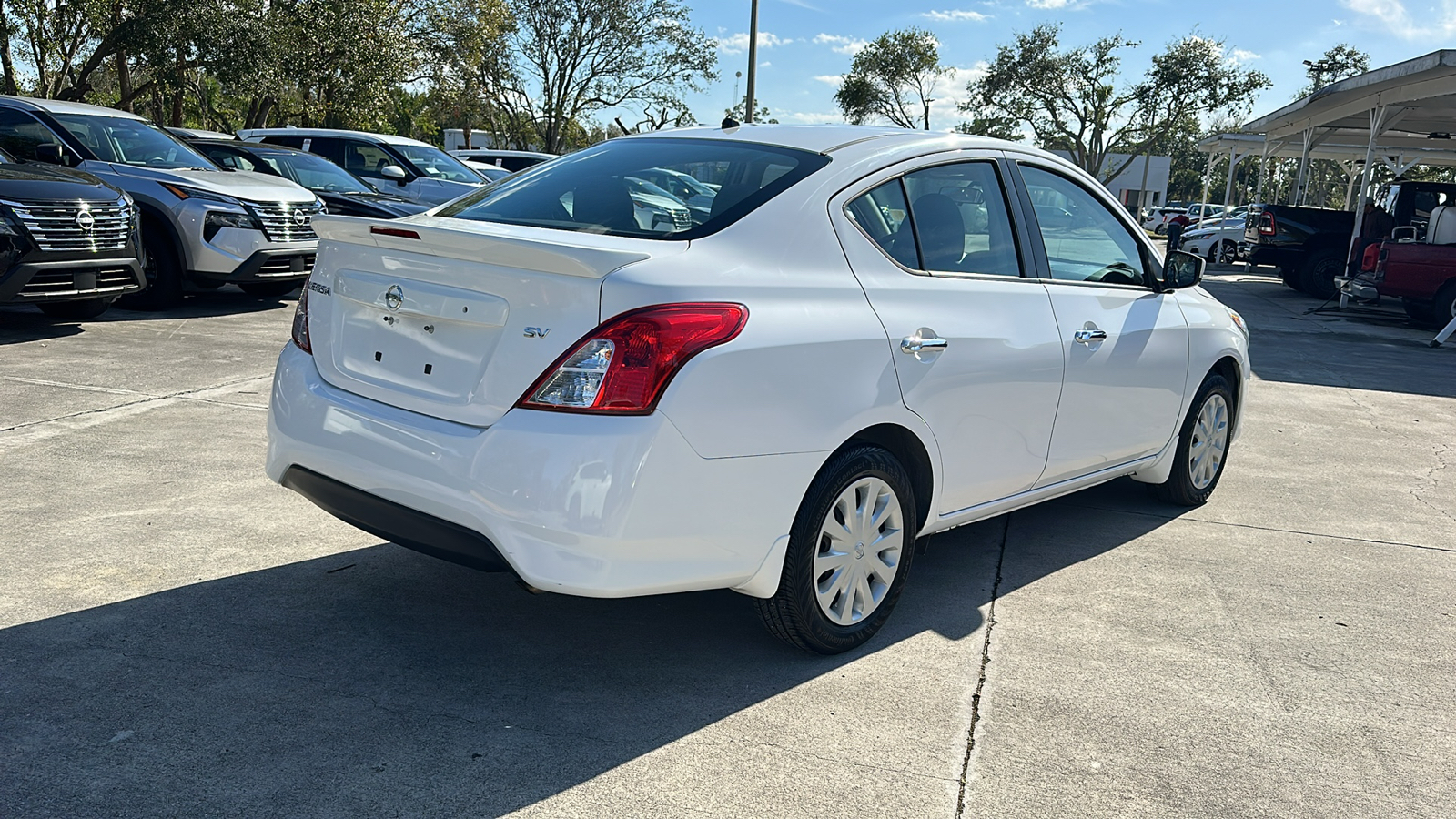 2018 Nissan Versa S 7