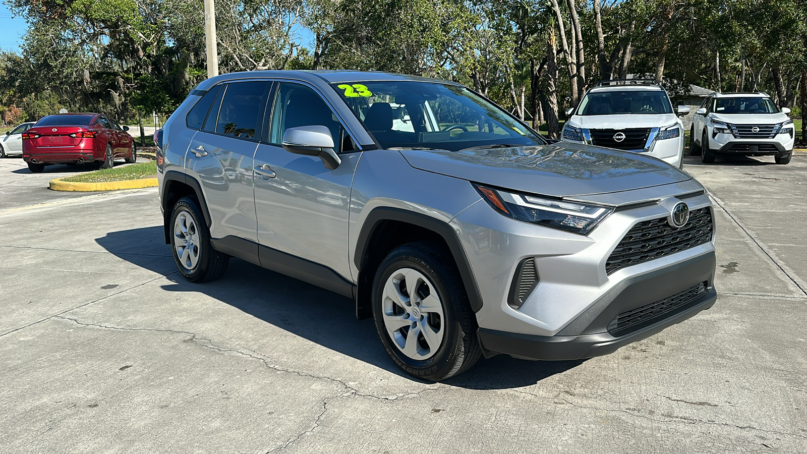 2023 Toyota RAV4 LE 1