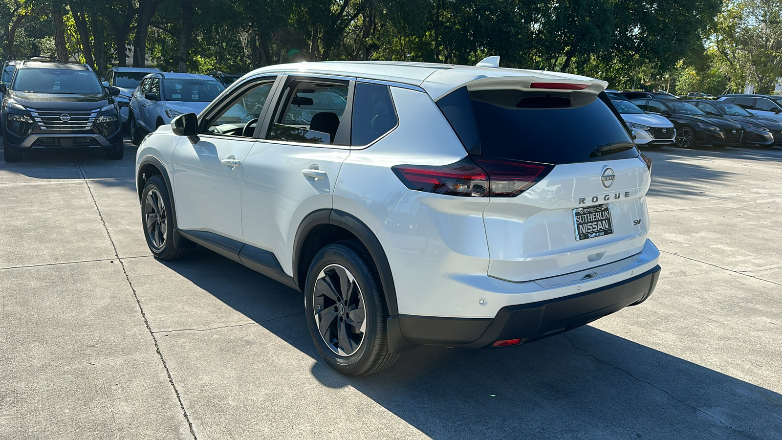 2024 Nissan Rogue SV 6