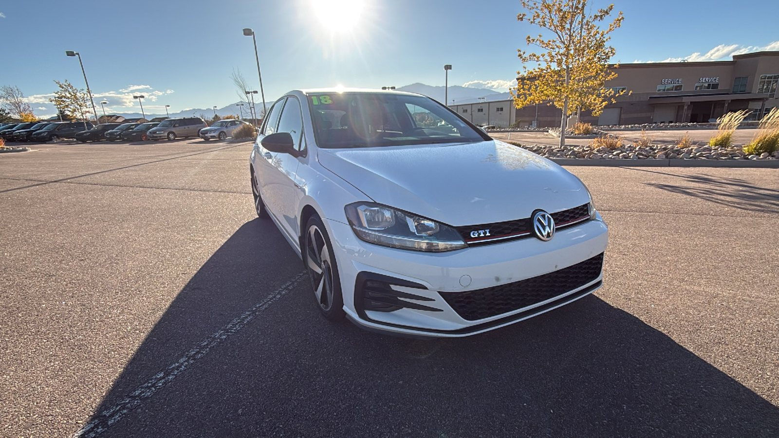 2018 Volkswagen Golf GTI  1