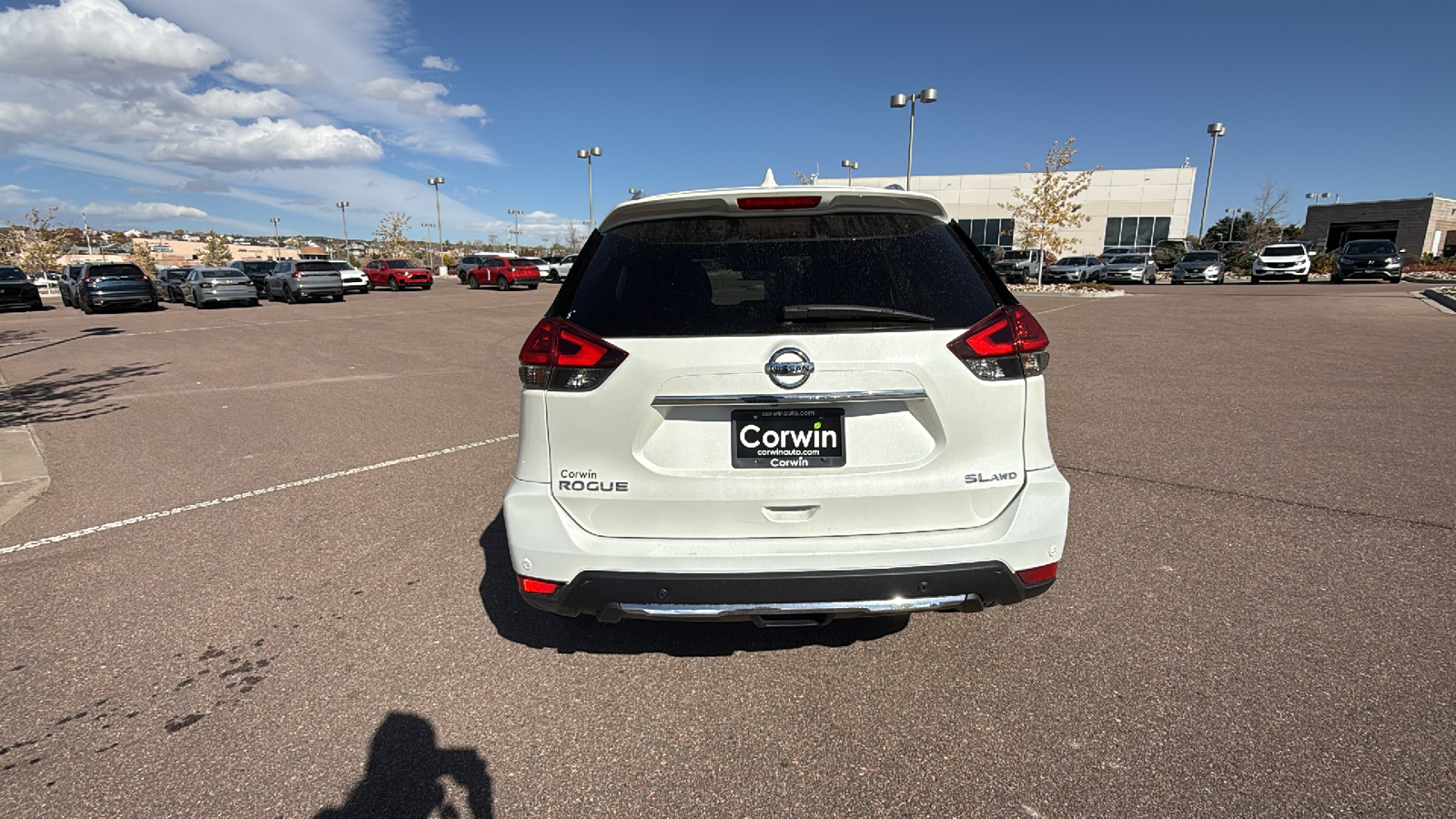 2020 Nissan Rogue SV 6