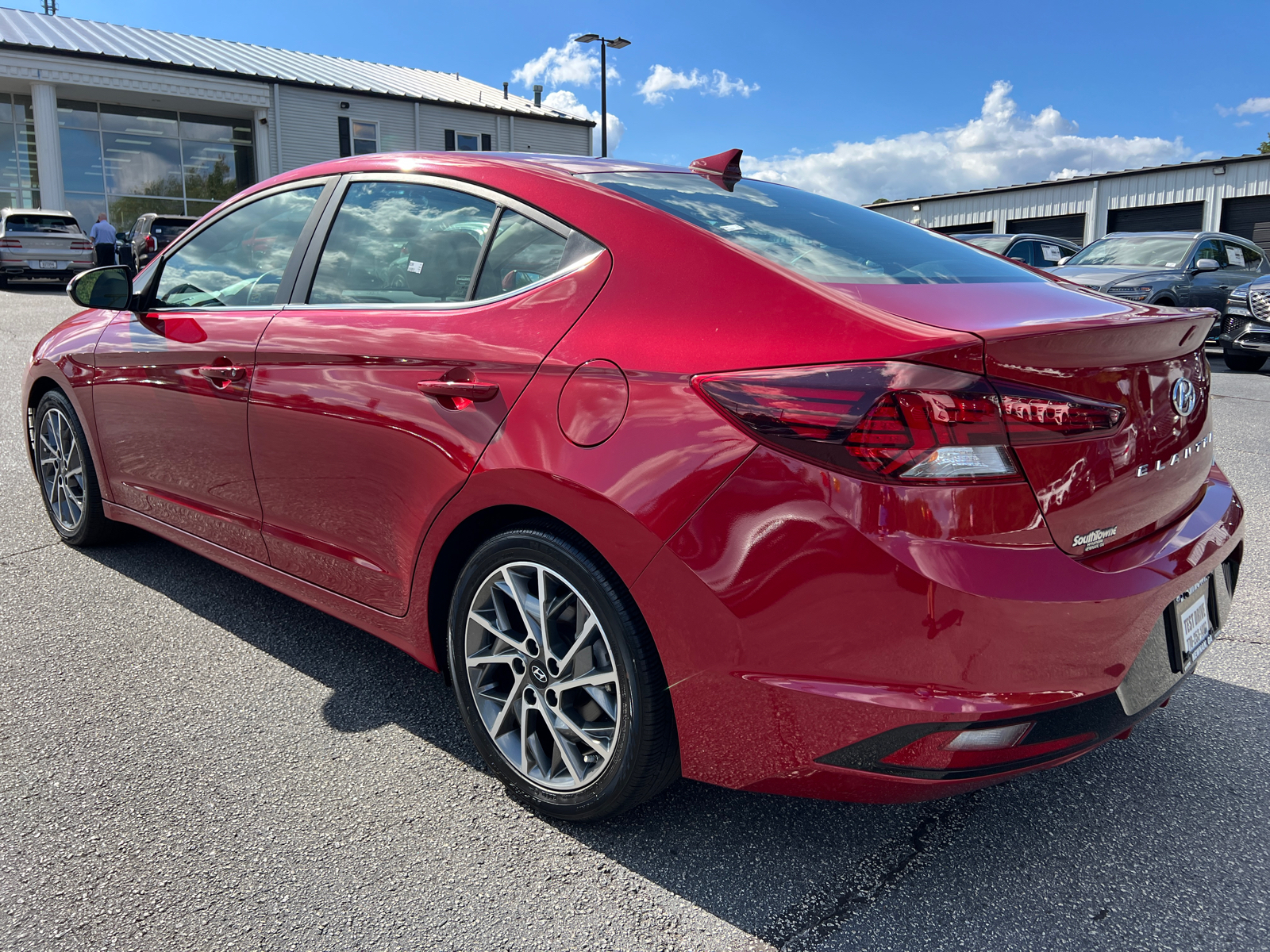 2020 Hyundai Elantra Limited 7