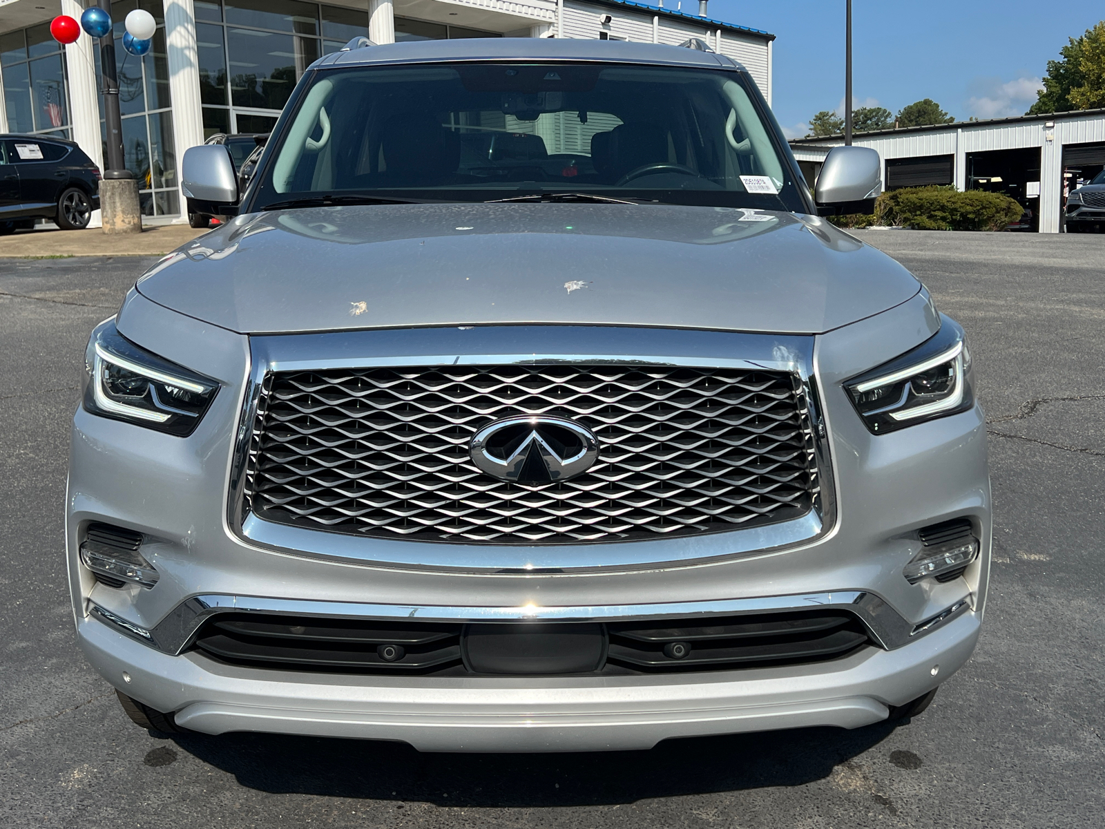 2020 INFINITI QX80 LUXE 2