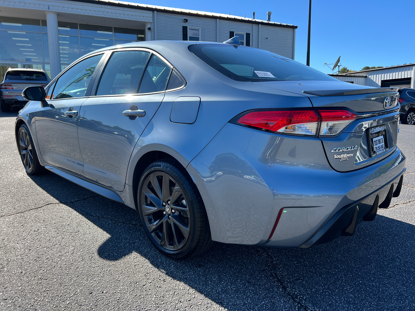 2023 Toyota Corolla SE 7