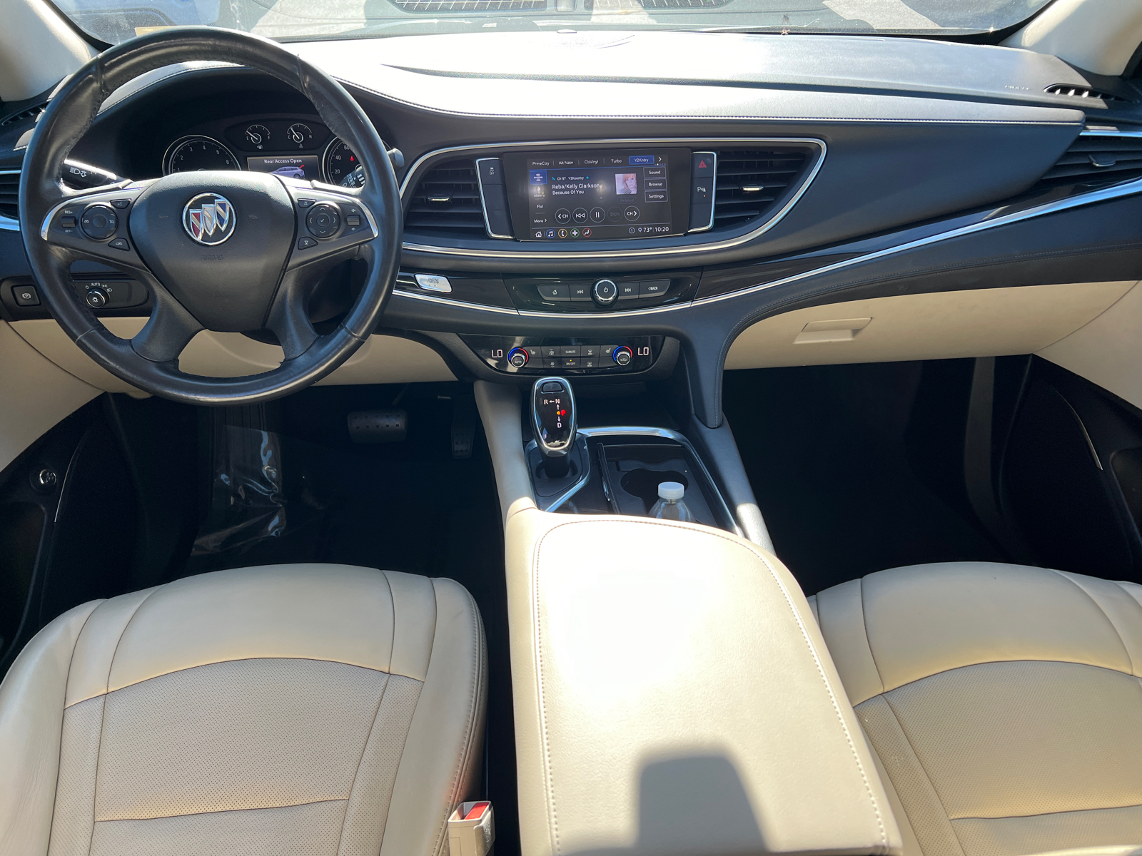 2020 Buick Enclave Essence 23