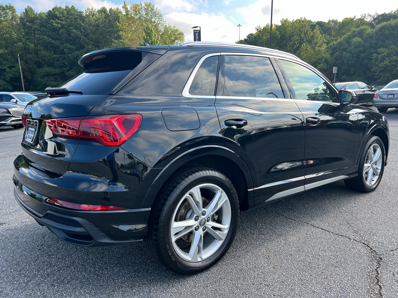 2019 Audi Q3 2.0T Premium Plus 5