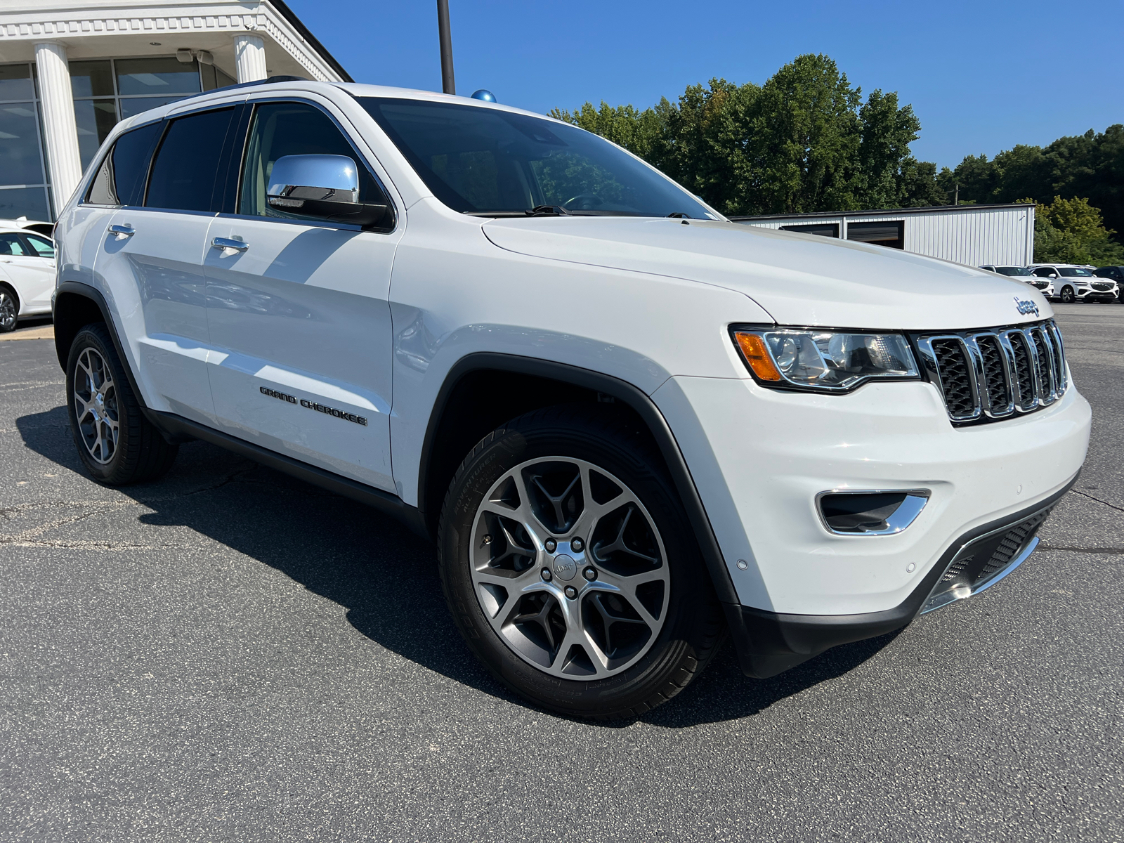 2020 Jeep Grand Cherokee Limited 3