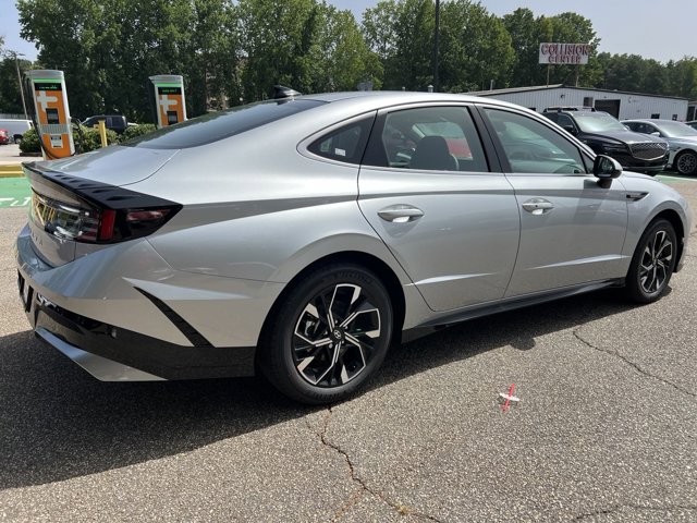 2024 Hyundai Sonata SEL 6