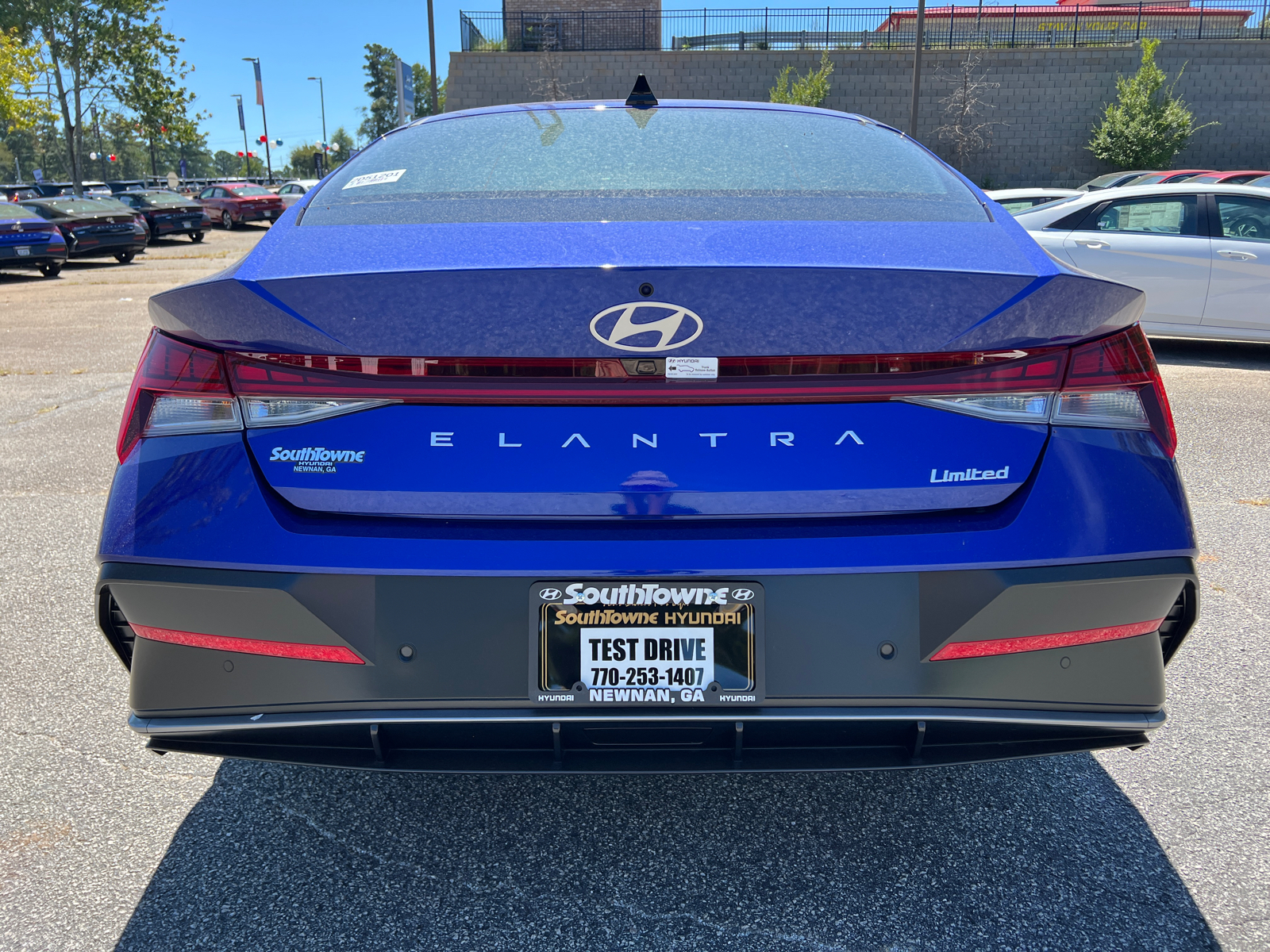 2024 Hyundai Elantra Limited 6