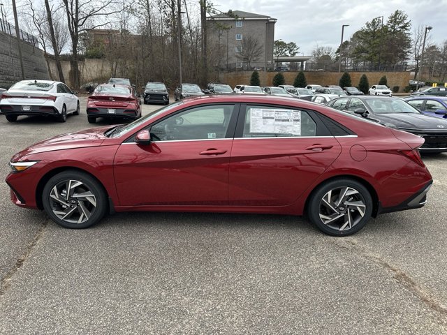 2024 Hyundai Elantra Hybrid Limited 3