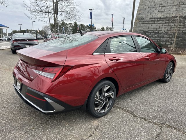 2024 Hyundai Elantra Hybrid Limited 6