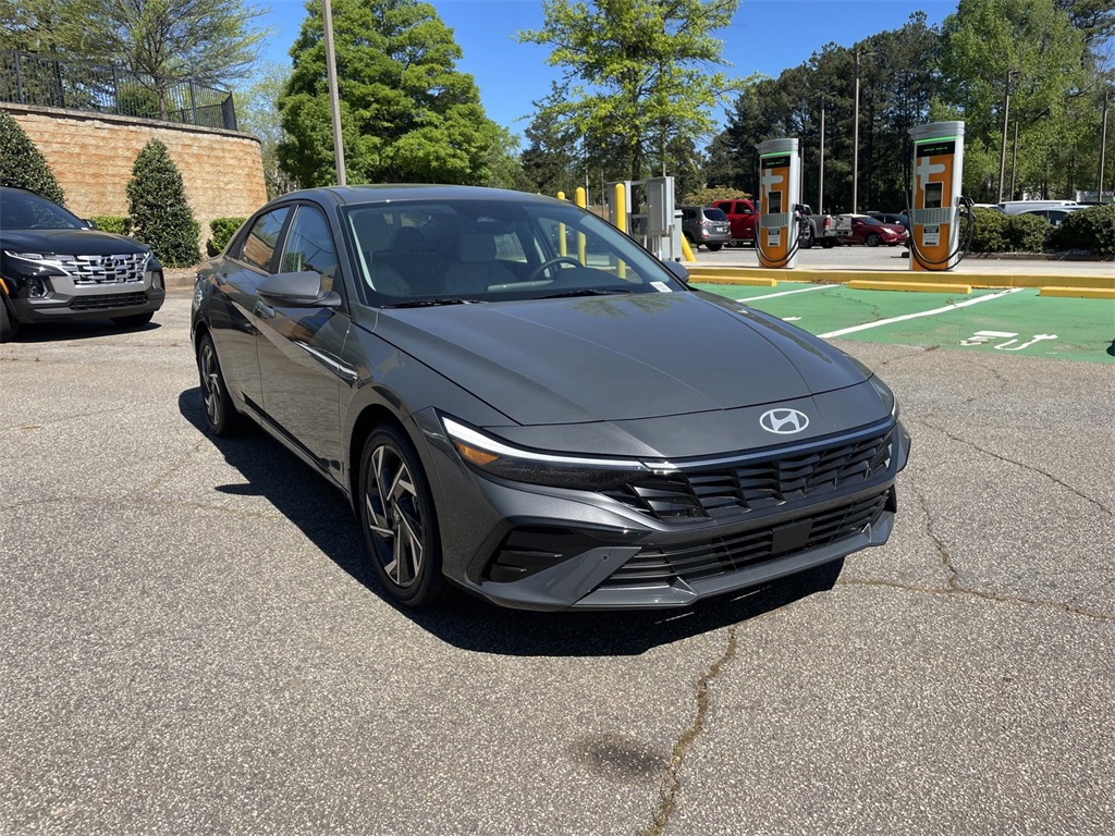 2024 Hyundai Elantra Hybrid Limited 8