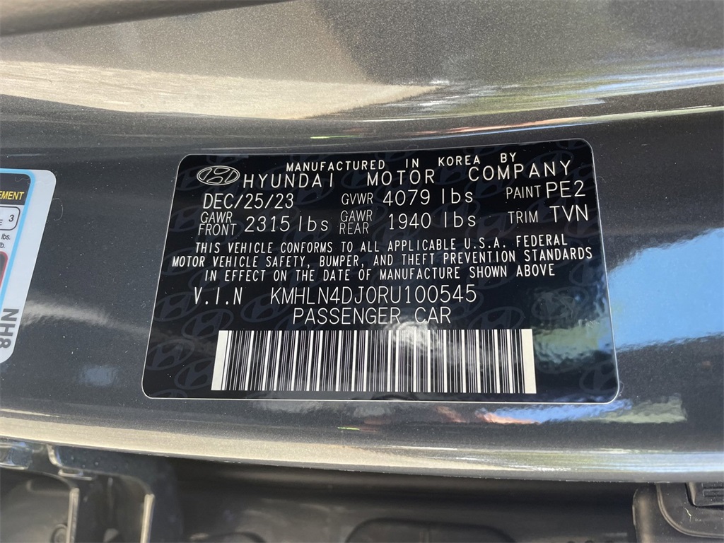 2024 Hyundai Elantra Hybrid Limited 35