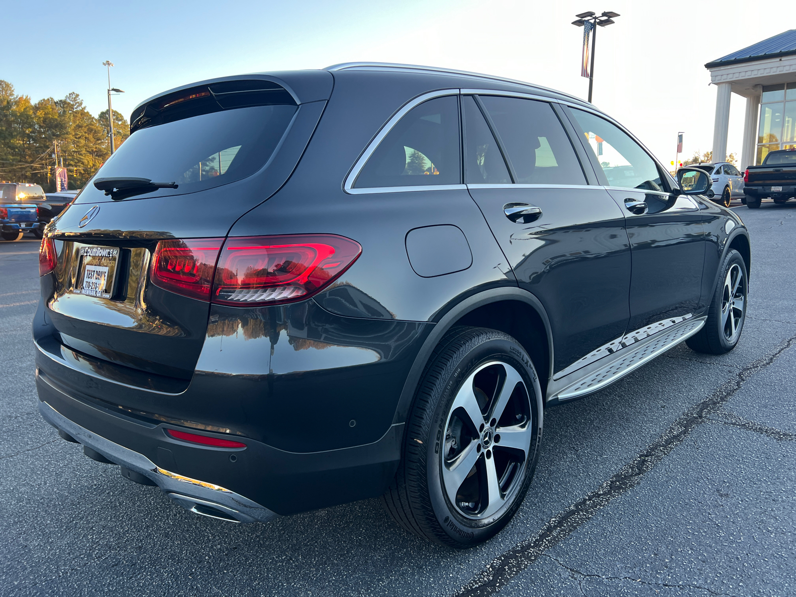 2021 Mercedes-Benz GLC GLC 300 5